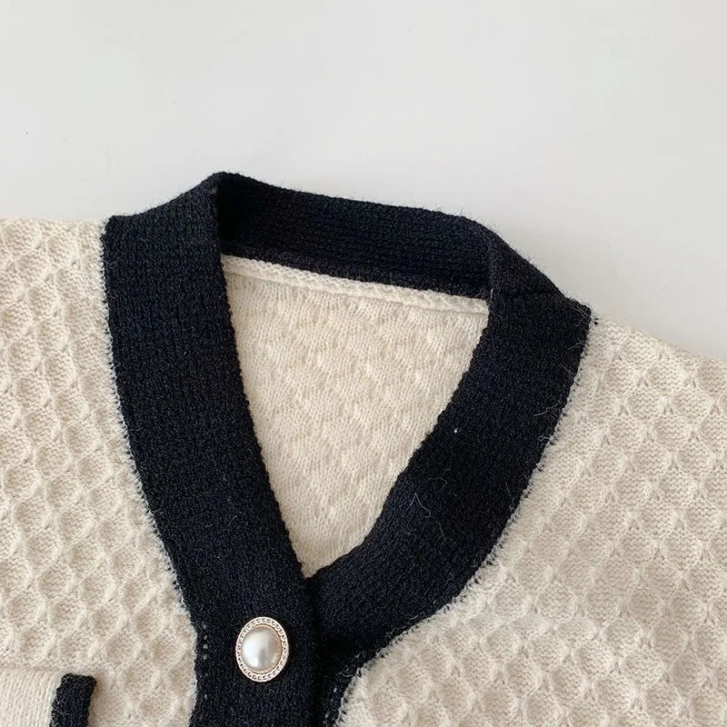 Cardigans Outwear Korean Preto e Branco