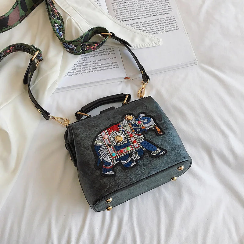 Bolsa Vintage Bordado Elefante