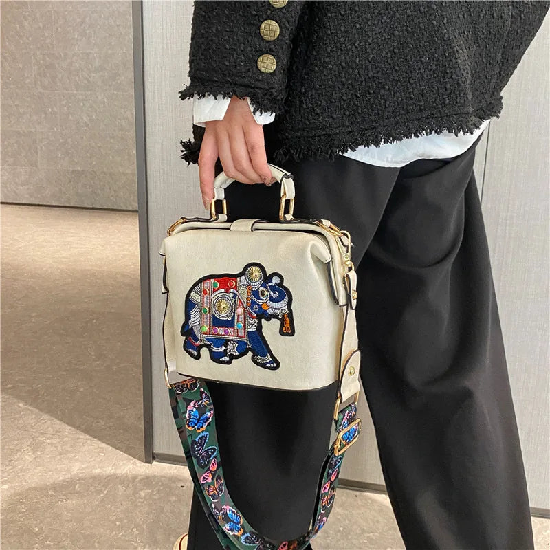 Bolsa Vintage Bordado Elefante